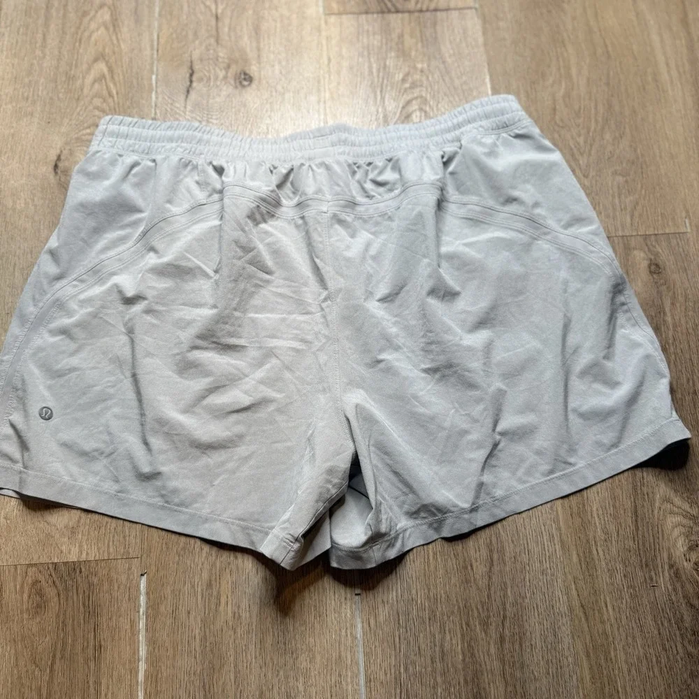 Lululemon Pace Breaker Linerless Short 5